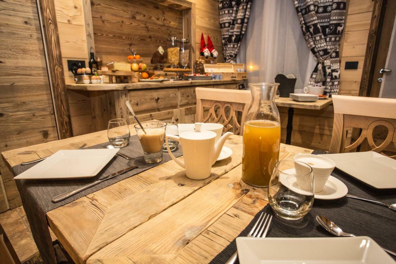 Alpine Rooms Guesthouse Breuil-Cervinia Buitenkant foto