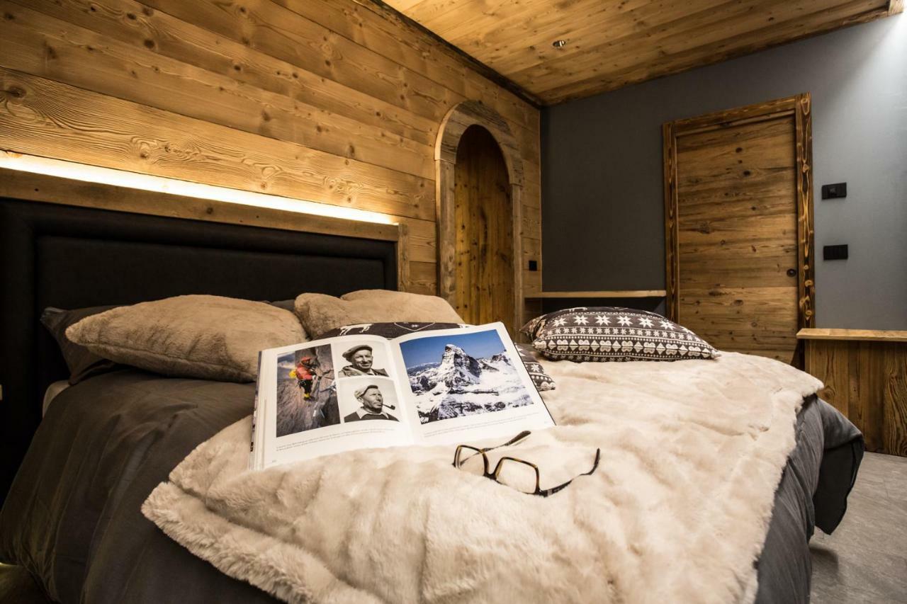 Alpine Rooms Guesthouse Breuil-Cervinia Buitenkant foto