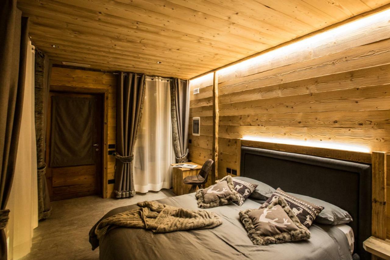 Alpine Rooms Guesthouse Breuil-Cervinia Buitenkant foto