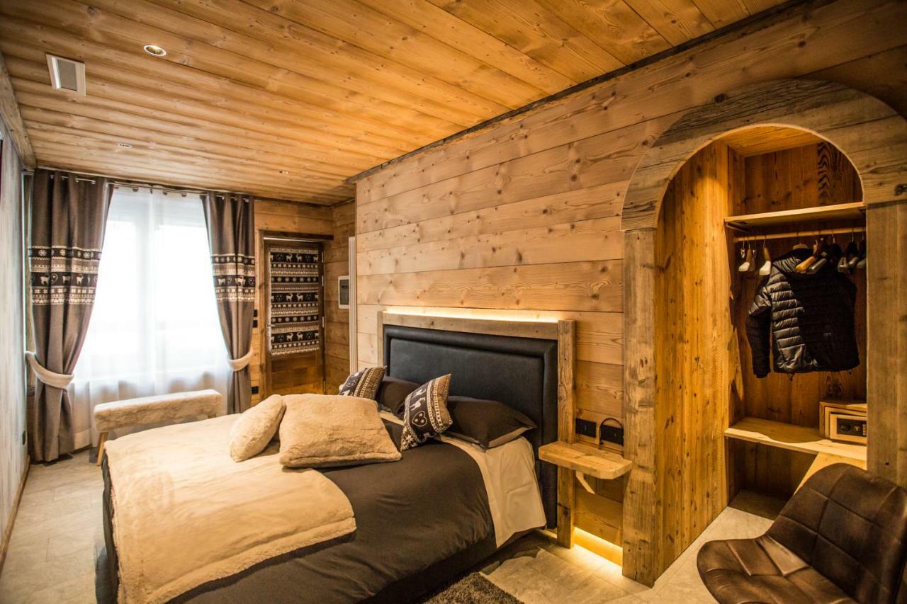 Alpine Rooms Guesthouse Breuil-Cervinia Buitenkant foto
