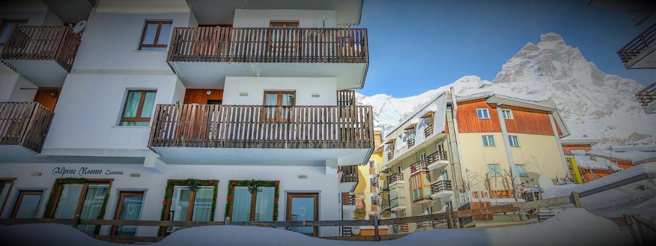 Alpine Rooms Guesthouse Breuil-Cervinia Buitenkant foto
